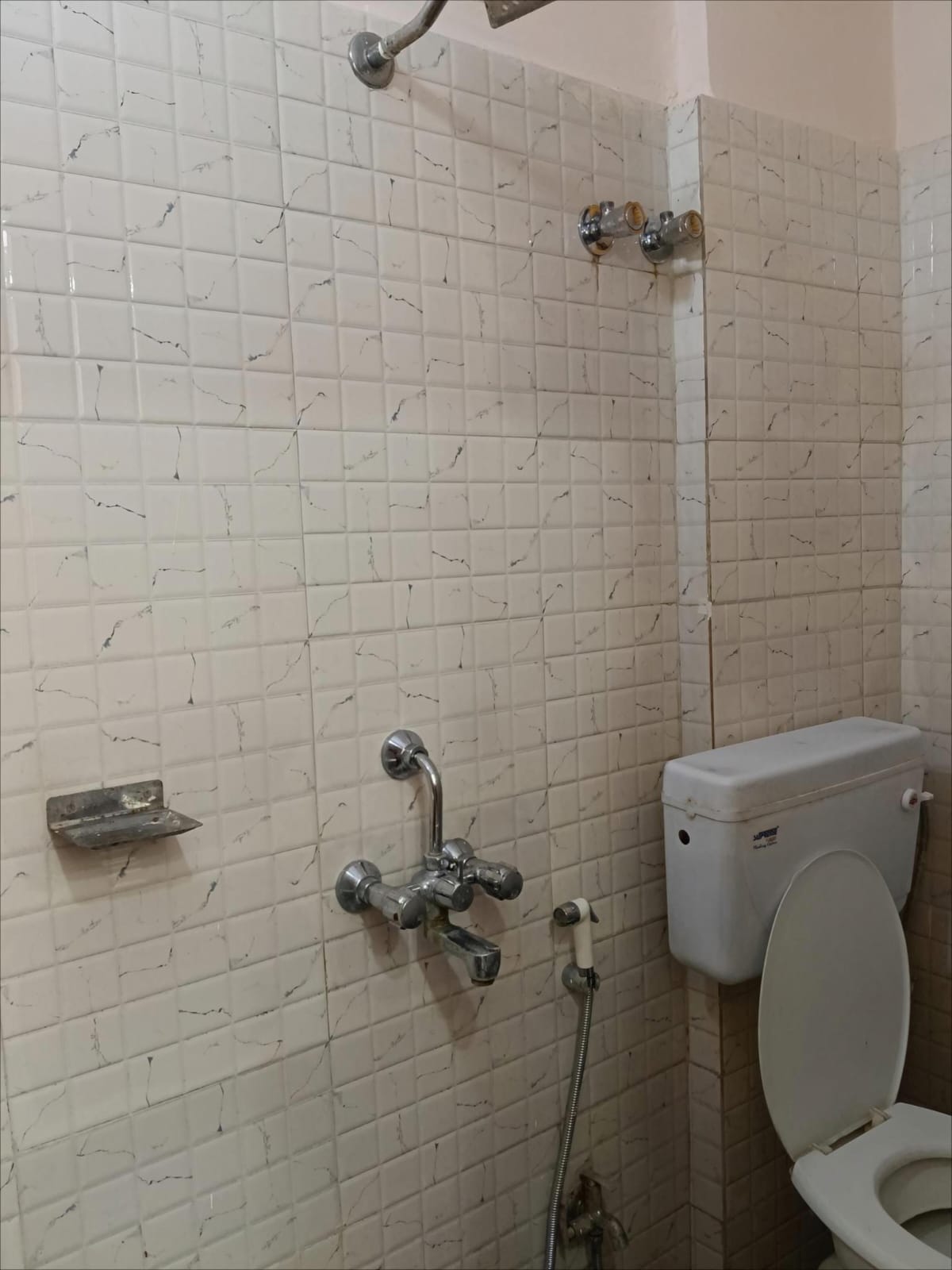 Standard Single Bed Room at Saba Guest House Kolkata photo 11