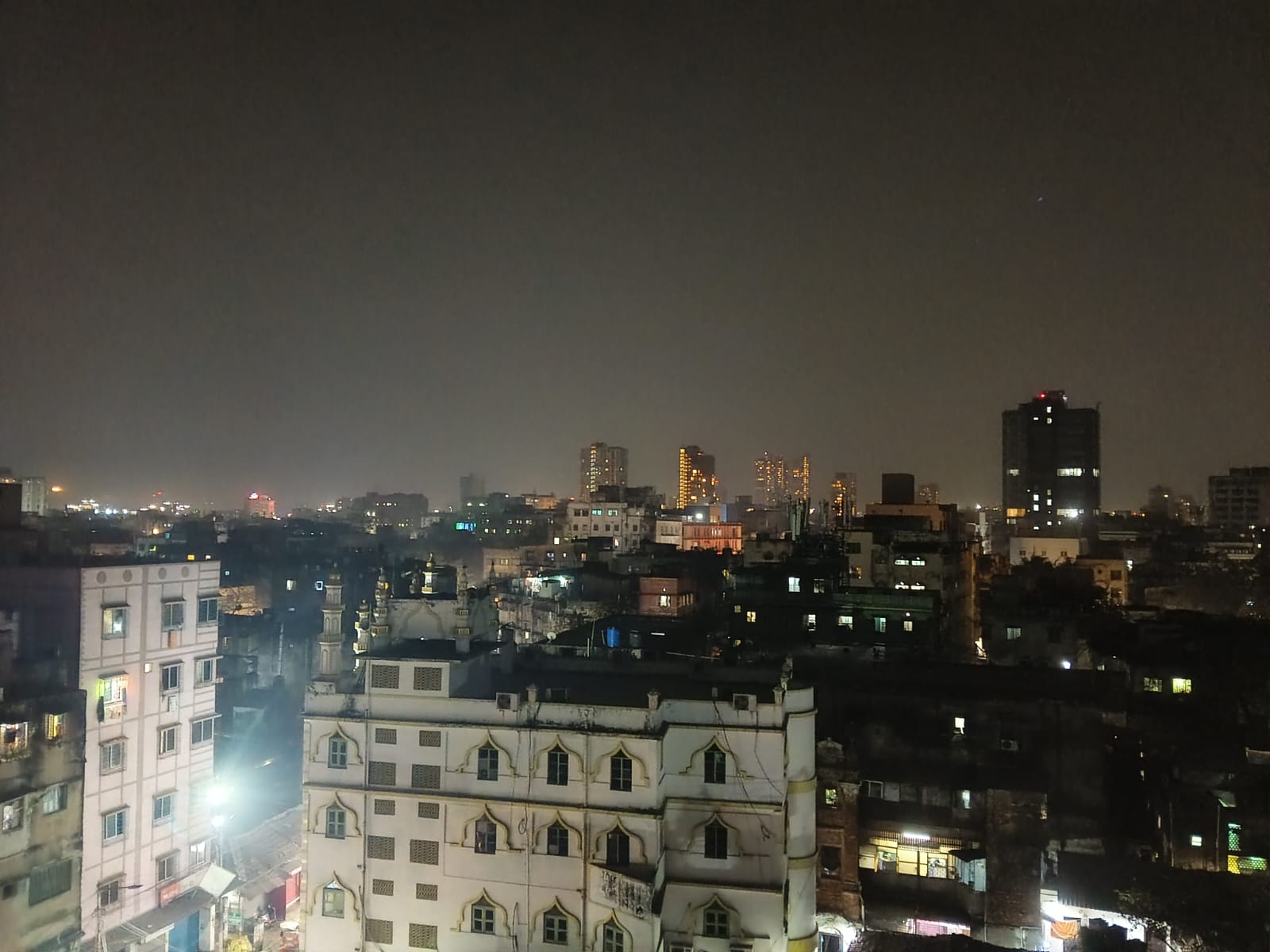 Standard Compact Double Bed Room at Saba Guest House Kolkata photo 8