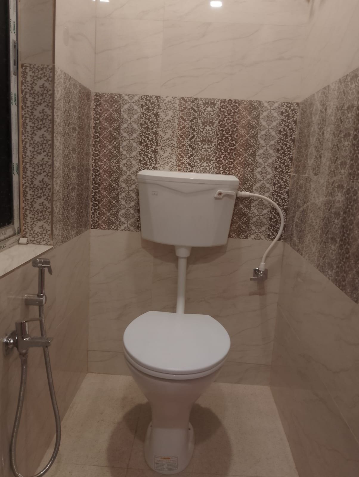 AC and Non-AC Double Bed Room at Saba Guest House near Park Street Kolkata photo 14