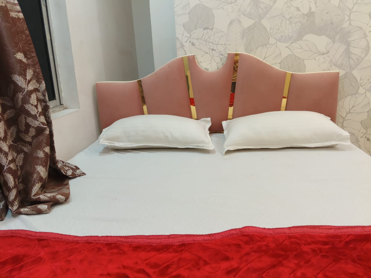 AC and Non-AC Double Bed Room at Saba Guest House near Park Street Kolkata photo 31