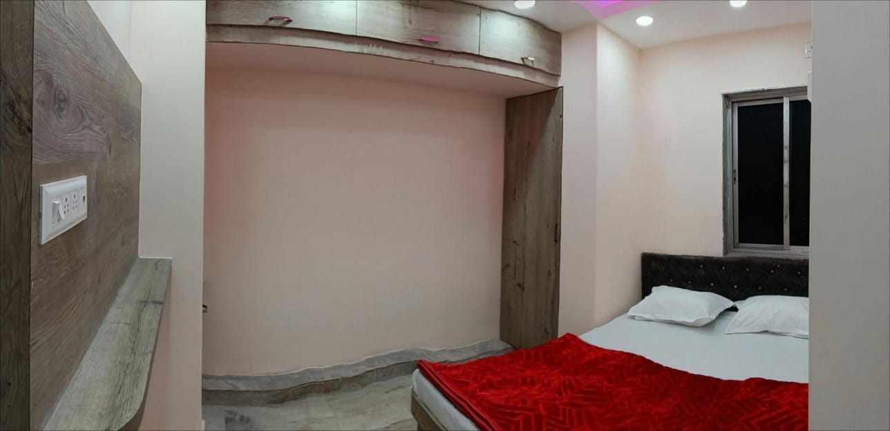 AC and Non-AC Double Bed Room at Saba Guest House near Park Street Kolkata photo 49