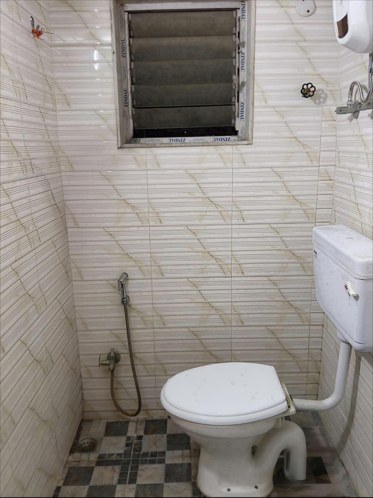 AC and Non-AC Double Bed Room at Saba Guest House near Park Street Kolkata photo 56