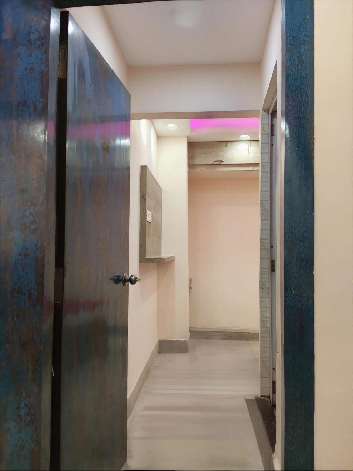 AC and Non-AC Double Bed Room at Saba Guest House near Park Street Kolkata photo 57