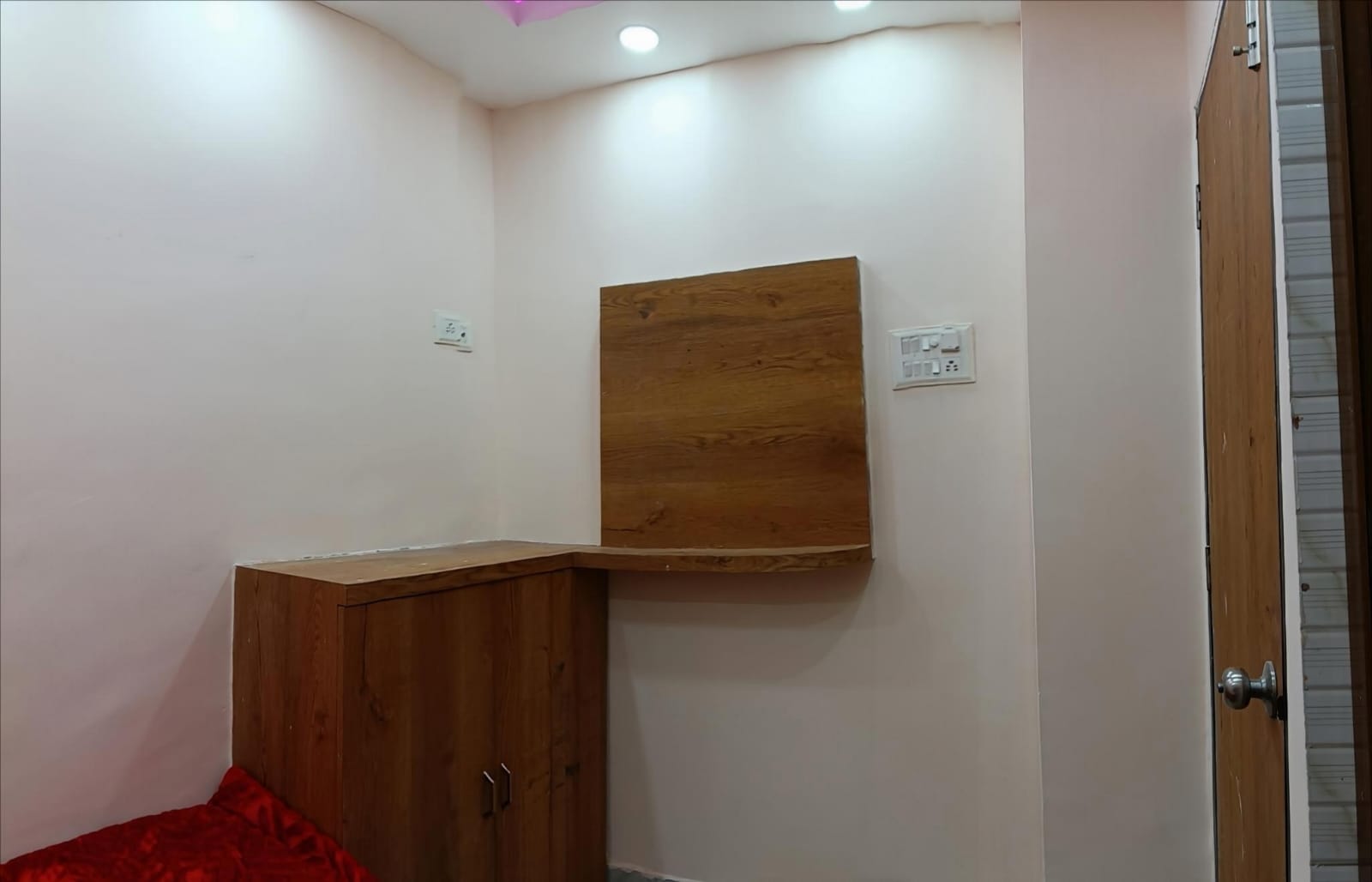 AC and Non-AC Double Bed Room at Saba Guest House near Park Street Kolkata photo 60