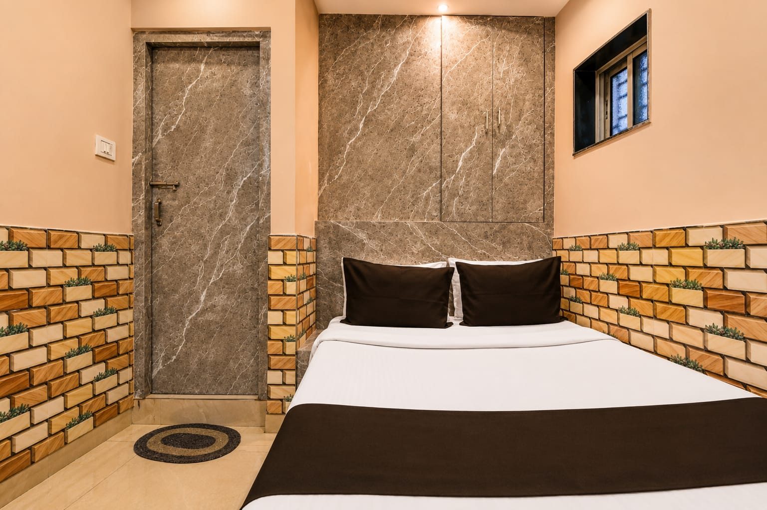 AC Double bed rooms at Saba Guest House near Park Street Kolkata photo 84