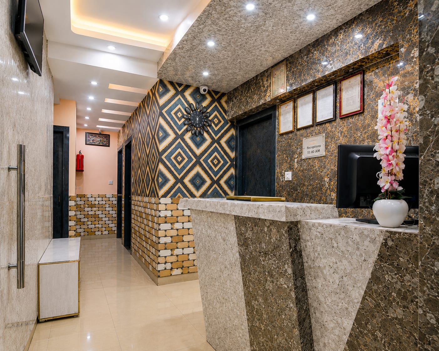 AC Double bed rooms at Saba Guest House near Park Street Kolkata photo 89